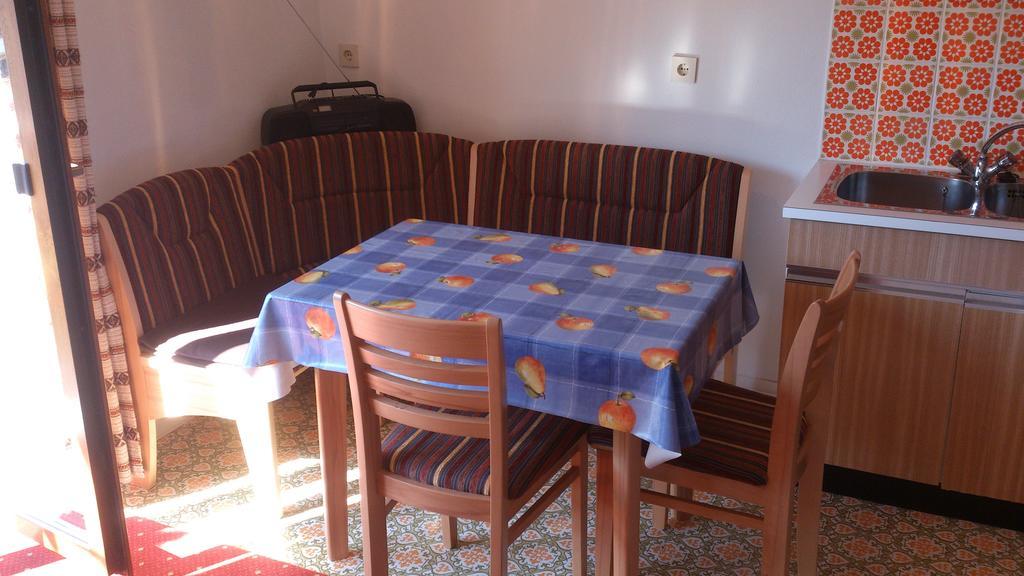 Haus Antlinger Appartement Reuthe Kamer foto